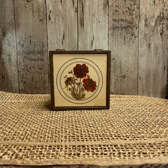 Vintage Pressed Flower Wooden Trinket Box Floral Inlay Jewelry Box Cottagecore - Picture 2 of 7